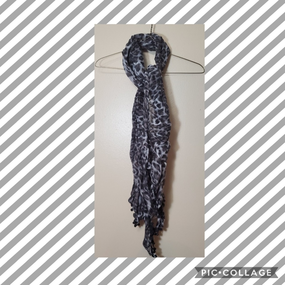 Scarf